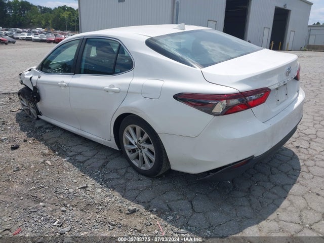 Toyota CAMRY LE 2021 4T1C11AK2MU591846 Image 3