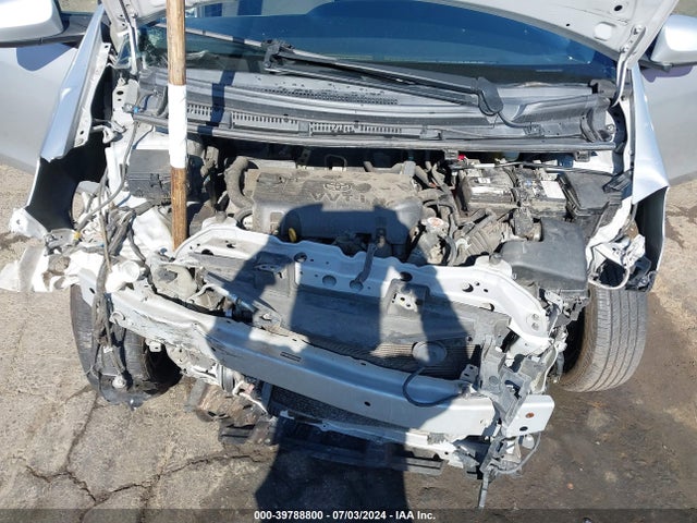 Toyota YARIS L 2017 VNKKTUD35HA080498 Image 10