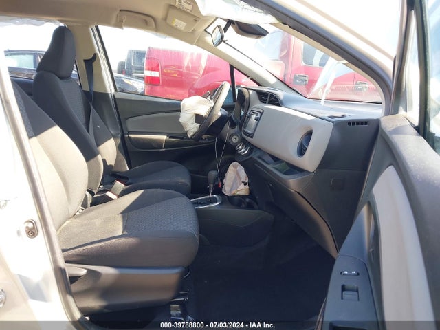 Toyota YARIS L 2017 VNKKTUD35HA080498 Image 5