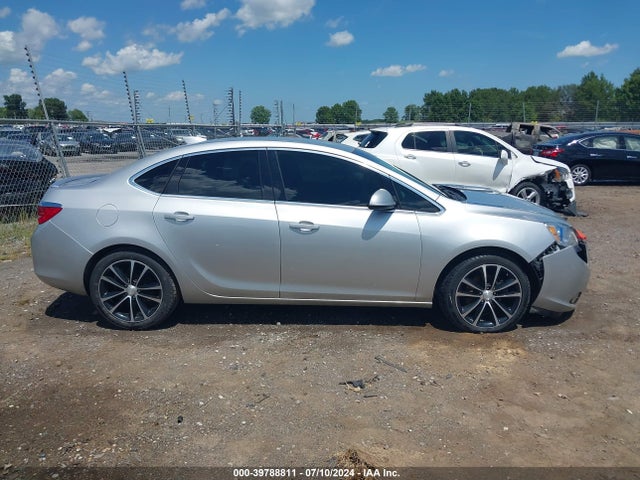 1G4PR5SK0H4122762 Buick Verano Sport Touring