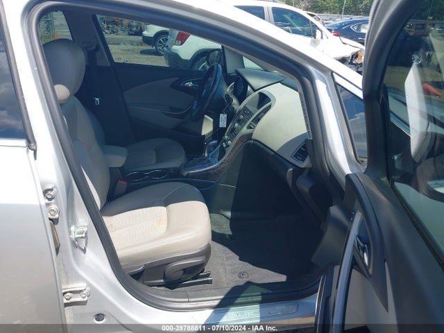 1G4PR5SK0H4122762 Buick Verano Sport Touring