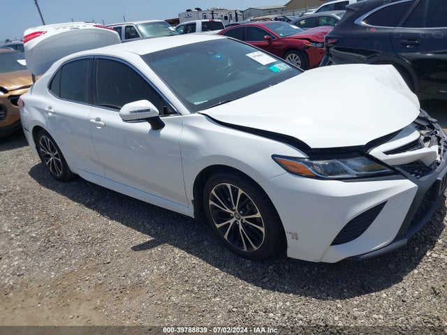 Toyota CAMRY SE 2018 JTNB11HK7J3006231 main image
