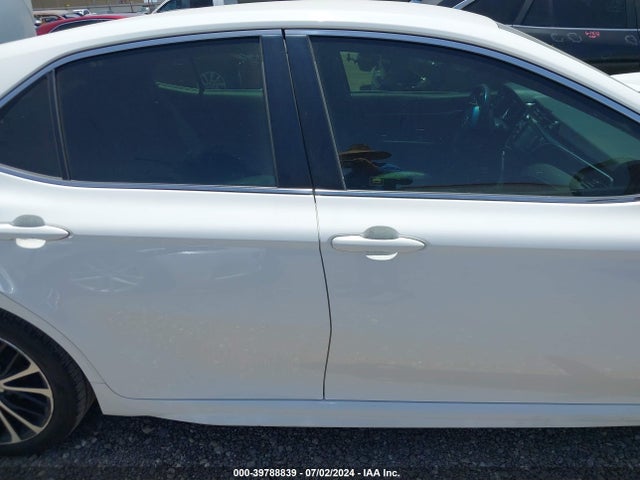 Toyota CAMRY SE 2018 JTNB11HK7J3006231 Image 13