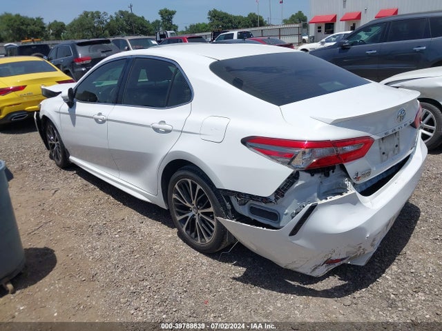 Toyota CAMRY SE 2018 JTNB11HK7J3006231 Image 3