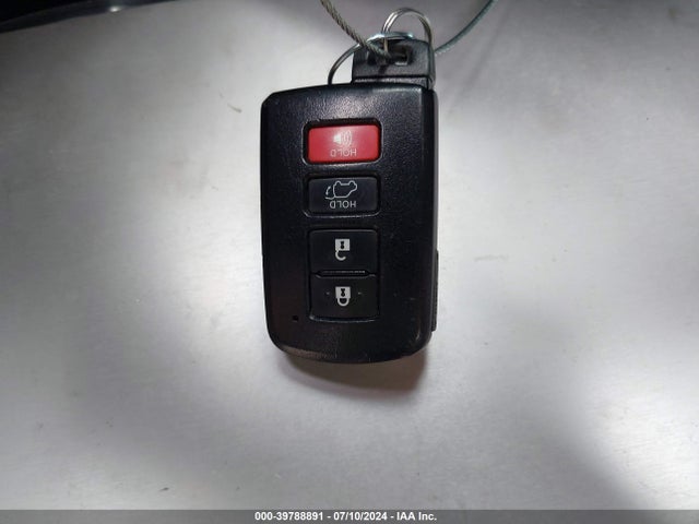 Toyota Rav4 Xle 2018 2T3WFREV8JW521336 Image 11