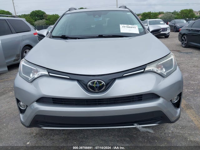 Toyota Rav4 Xle 2018 2T3WFREV8JW521336 Image 6