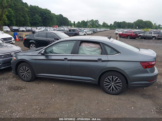 3VWC57BU2MM070185 Volkswagen Jetta 1.4t R-line/1.4t S/1.4t Se