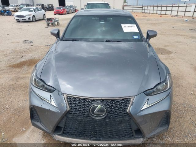 JTHBA1D2XH5059724 Lexus IS 200T