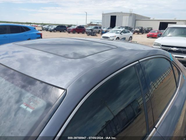 JTHBA1D2XH5059724 Lexus IS 200T