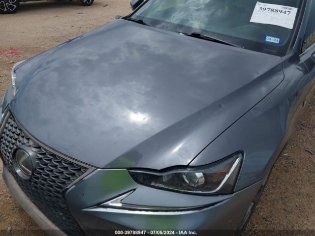 JTHBA1D2XH5059724 Lexus IS 200T