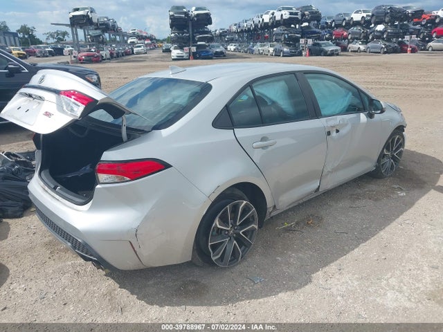 Toyota COROLLA SE 2020 5YFS4RCE1LP017375 Image 4