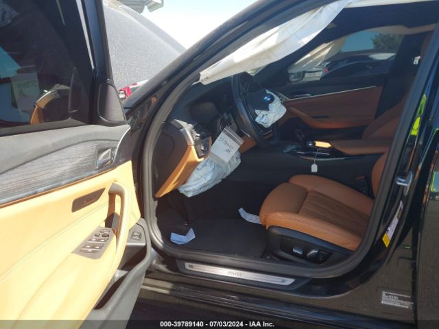 WBA53BH02MCF49460 BMW 530I