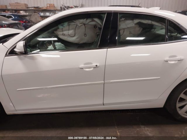 1G11D5SLXFU116829 Chevrolet MALIBU 2LT