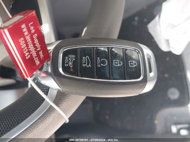 KMHLM4AG8NU353375 Hyundai ELANTRA SEL