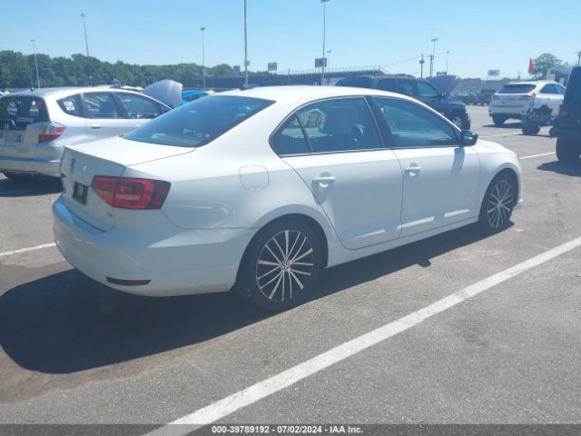 3VWD17AJ5FM347146 Volkswagen Jetta 1.8t Sport