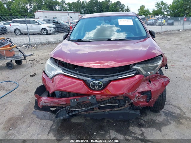 Toyota RAV4 LE 2018 2T3ZFREV3JW470499 Image 12