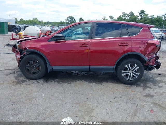 Toyota RAV4 LE 2018 2T3ZFREV3JW470499 Image 14