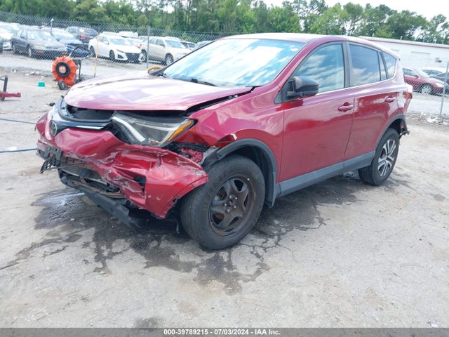 Toyota RAV4 LE 2018 2T3ZFREV3JW470499 Image 2