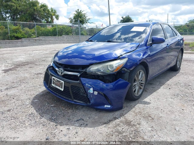 Toyota CAMRY SE 2015 4T1BF1FK8FU967412 Image 2