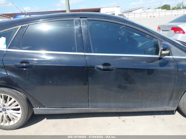 Ford Focus Titanium 2018 1FADP3N2XJL231826 Image 13