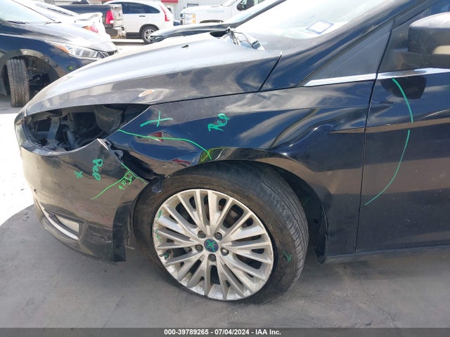 Ford Focus Titanium 2018 1FADP3N2XJL231826 Image 17