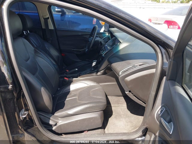 Ford Focus Titanium 2018 1FADP3N2XJL231826 Image 5