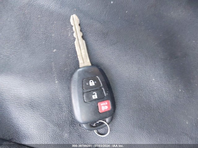 Toyota RAV4 LE 2015 2T3ZFREV1FW203112 Image 11