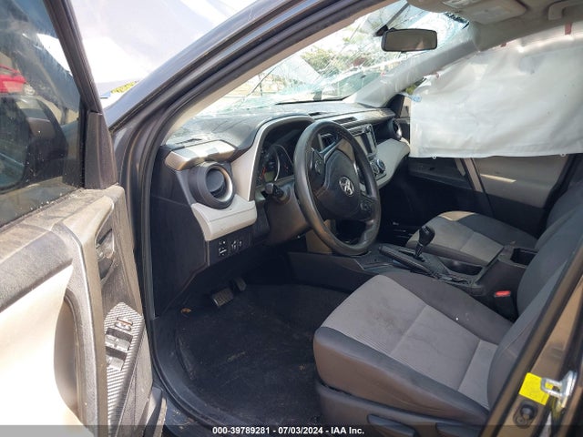 Toyota RAV4 LE 2015 2T3ZFREV1FW203112 Image 5
