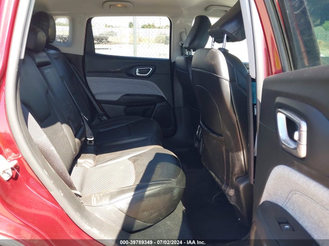 3C4NJDBB3NT118465 Jeep Compass Latitude 4x4
