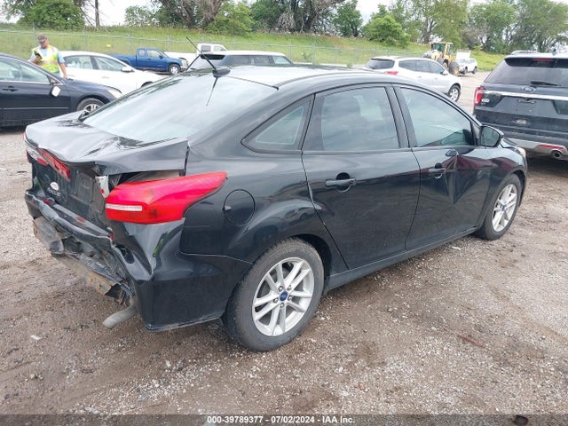 Ford FOCUS SE 2015 1FADP3F29FL270090 Image 4