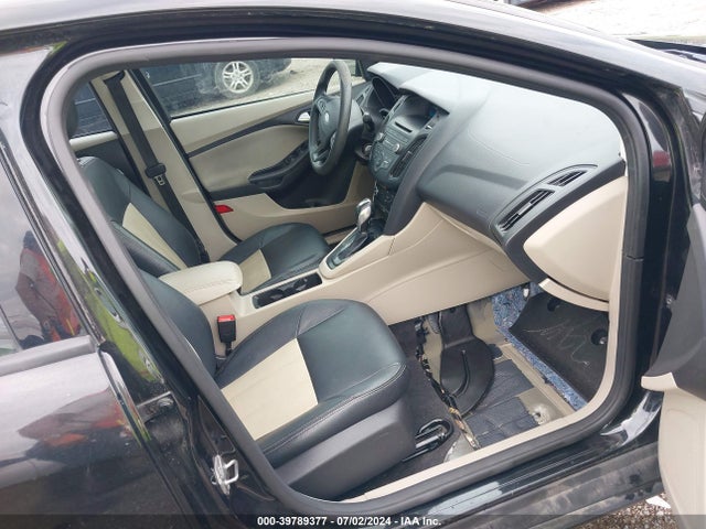 Ford FOCUS SE 2015 1FADP3F29FL270090 Image 5