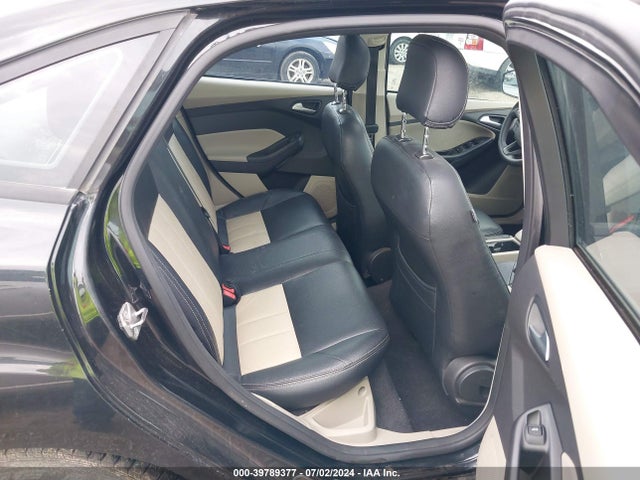 Ford FOCUS SE 2015 1FADP3F29FL270090 Image 8