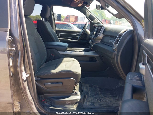 1C6SRFFTXLN104898 RAM 1500 Big Horn  4x4 5'7 Box