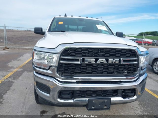 3C6UR5HLXKG643500 RAM 2500 Tradesman  4x4 8' Box