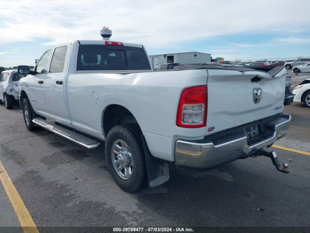 3C6UR5HLXKG643500 RAM 2500 Tradesman  4x4 8' Box