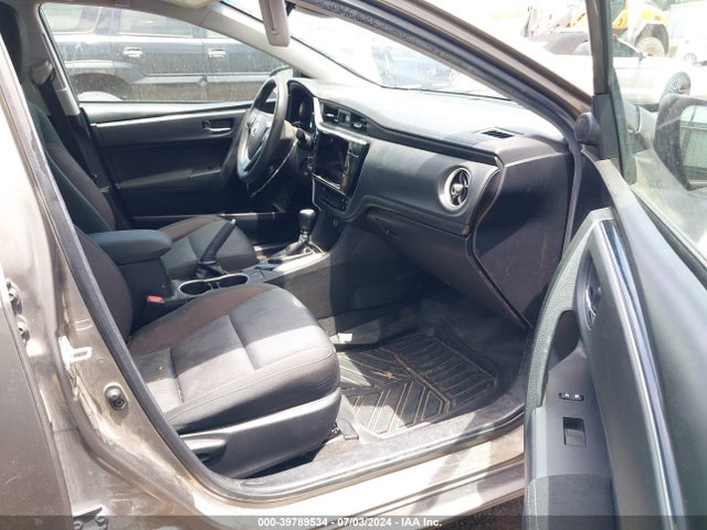 Toyota COROLLA LE 2019 5YFBURHE8KP899930 Image 5