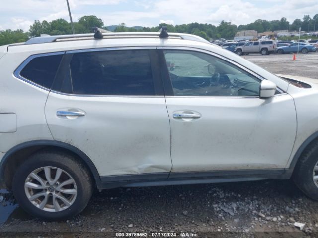 KNMAT2MV8JP576215 Nissan ROGUE SV