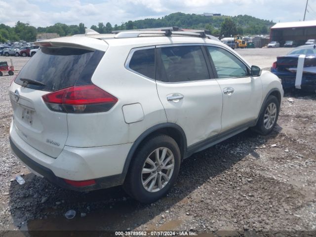 KNMAT2MV8JP576215 Nissan ROGUE SV