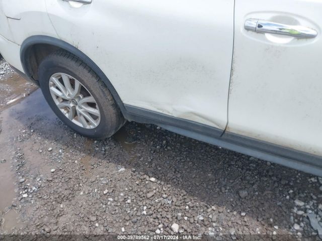 KNMAT2MV8JP576215 Nissan ROGUE SV