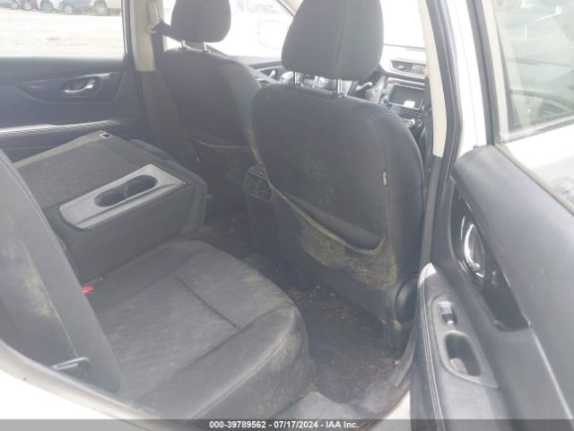 KNMAT2MV8JP576215 Nissan ROGUE SV