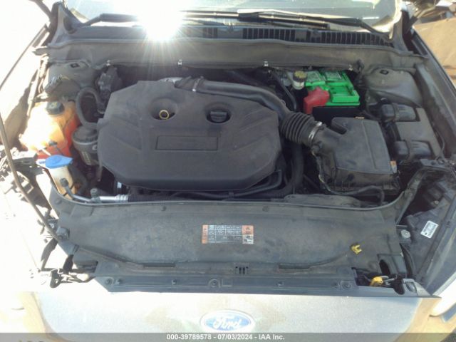 3FA6P0T93GR183068 Ford FUSION SE