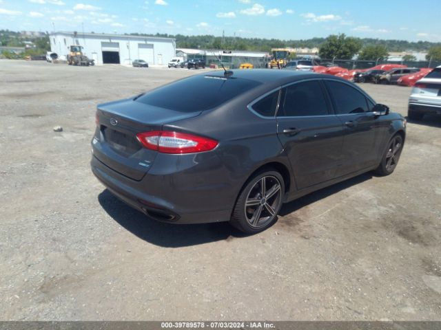 3FA6P0T93GR183068 Ford FUSION SE