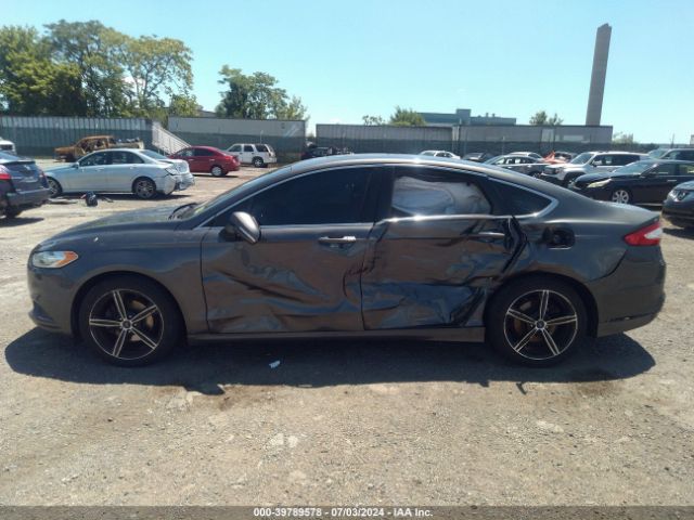 3FA6P0T93GR183068 Ford FUSION SE