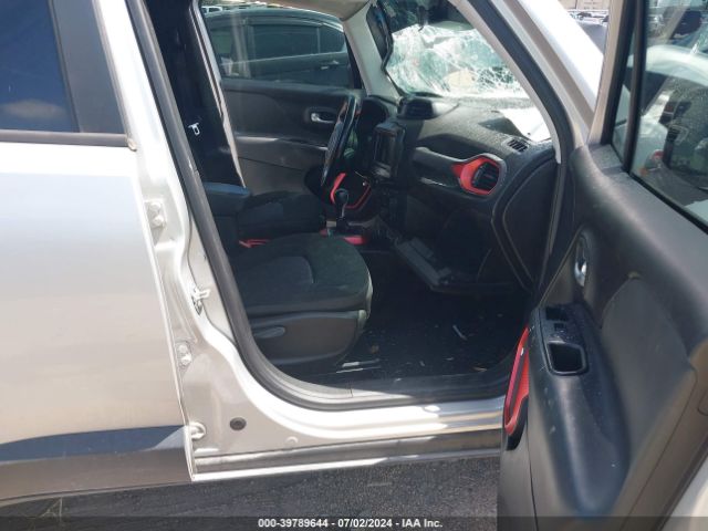 ZACCJBCB1JPH12175 Jeep Renegade Trailhawk 4x4