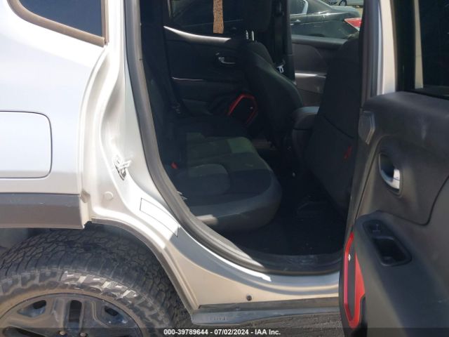 ZACCJBCB1JPH12175 Jeep Renegade Trailhawk 4x4