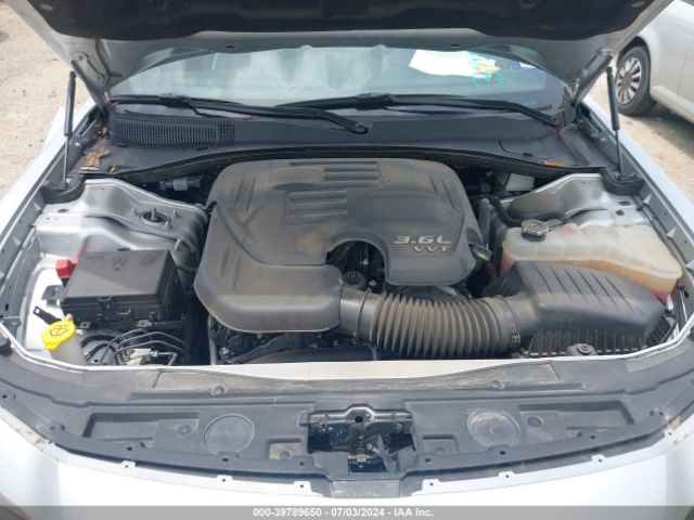 2C3CCABG2PH565462 Chrysler 300 300s