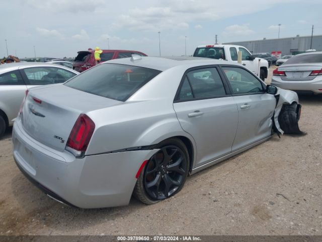 2C3CCABG2PH565462 Chrysler 300 300s