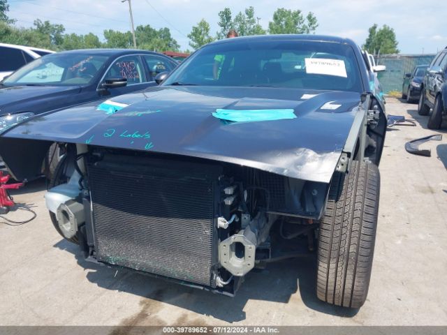 2C3CDZGG3JH120787 Dodge Challenger Gt Awd