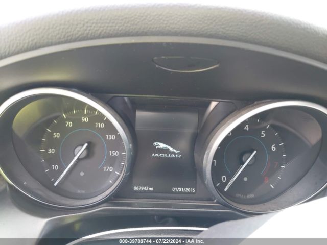 SAJBD4BV4HCY29758 Jaguar Xf 35t Premium