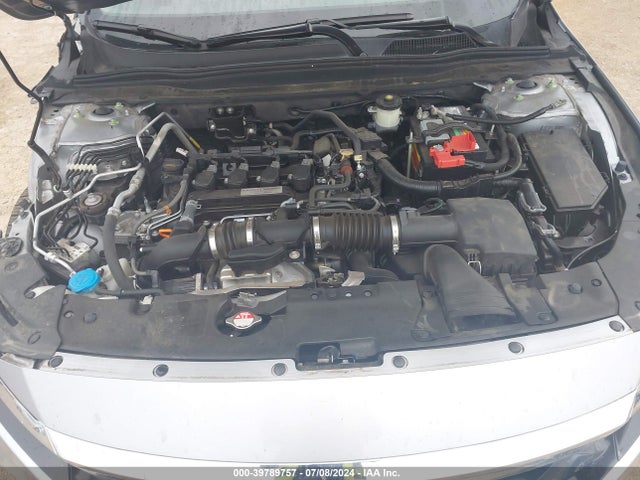 Honda ACCORD LX 2018 1HGCV1F12JA072691 Image 10